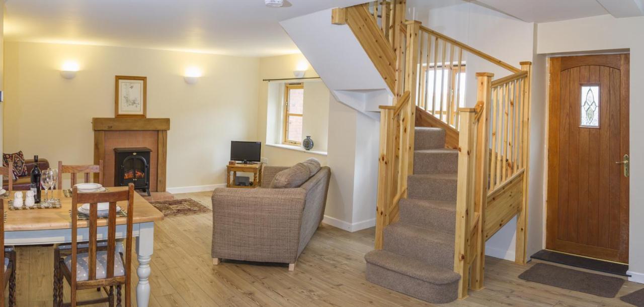 Finest Retreats - 2 Bed Llangollen Cottage - Sleeps 4 Bagian luar foto